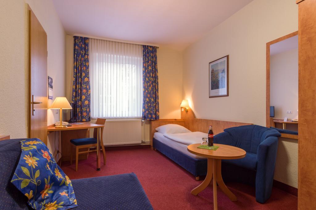 Cvjm Hotel Am Wollmarkt Braunschweig Szoba fotó