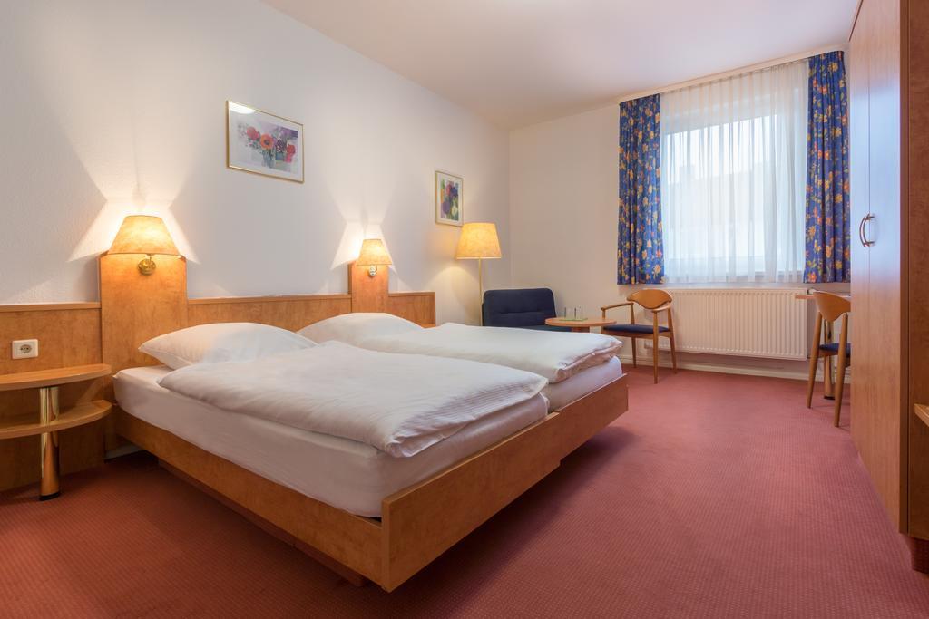 Cvjm Hotel Am Wollmarkt Braunschweig Szoba fotó